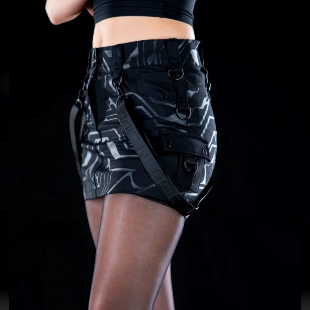 NWT NEO4IC Matrix Mini Skirt, Black Cargo Mini Skirt, Black Goth Mini Skirt - Picture 2 of 11